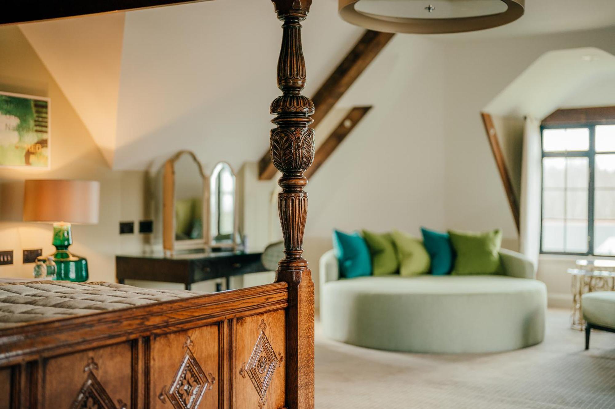 Pennyhill Park Hotel And Spa Bagshot Esterno foto