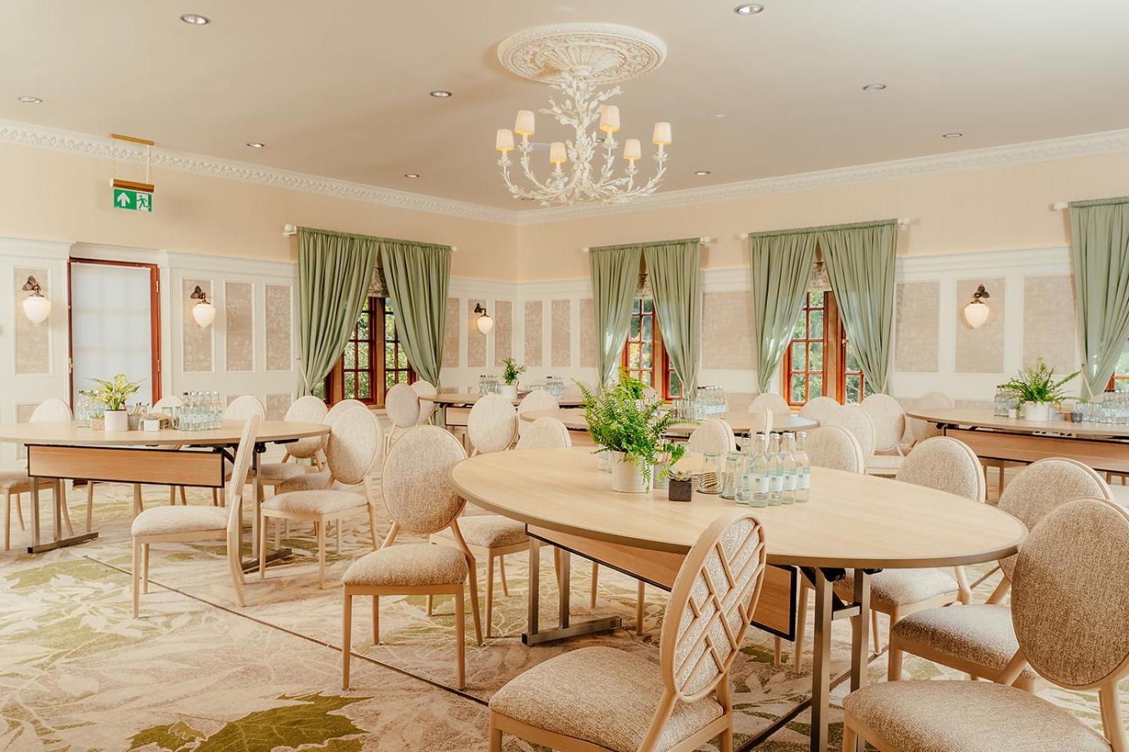 Pennyhill Park Hotel And Spa Bagshot Esterno foto