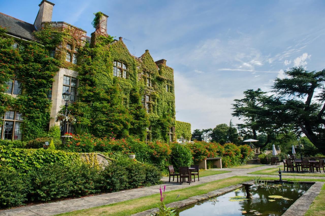 Pennyhill Park Hotel And Spa Bagshot Esterno foto