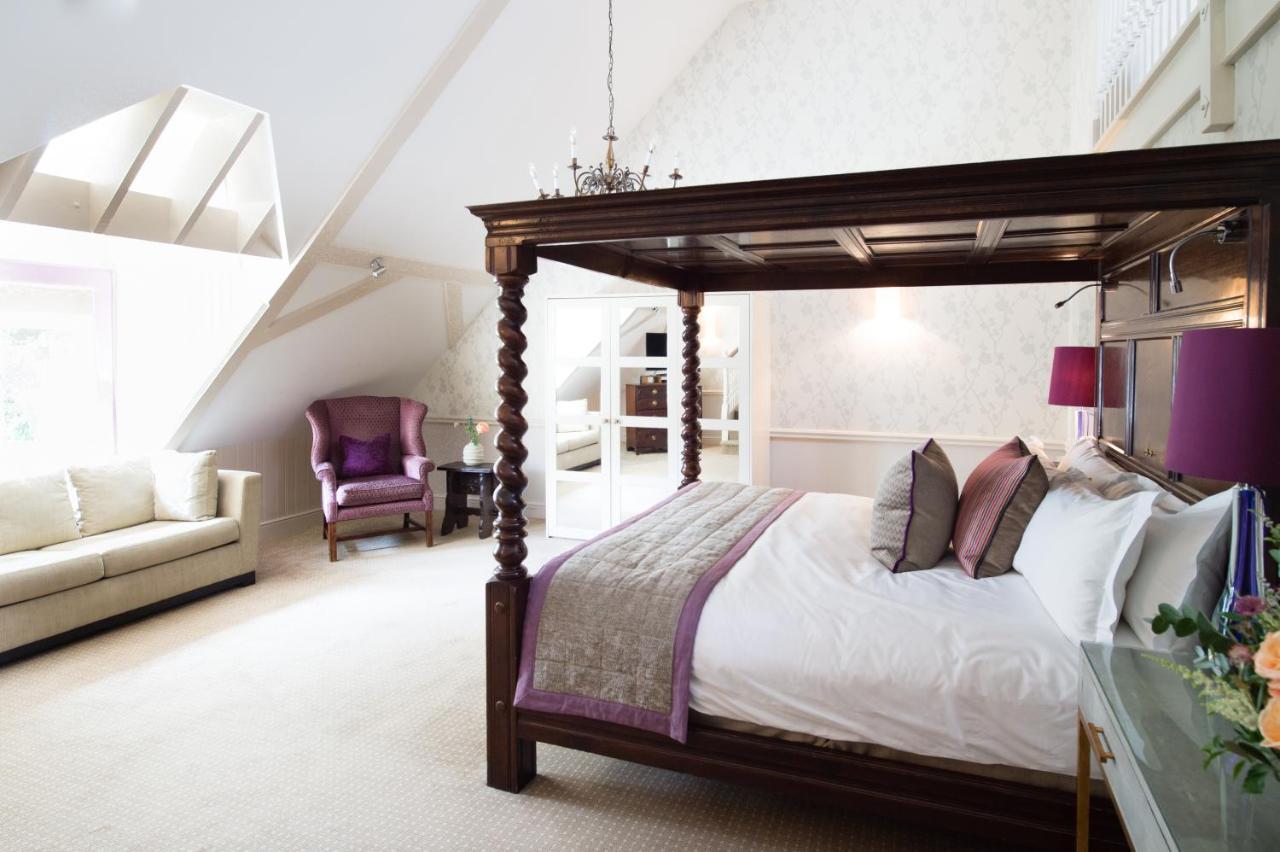 Pennyhill Park Hotel And Spa Bagshot Esterno foto